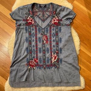 Johnny Was Workshop embroidered chambray v neck top